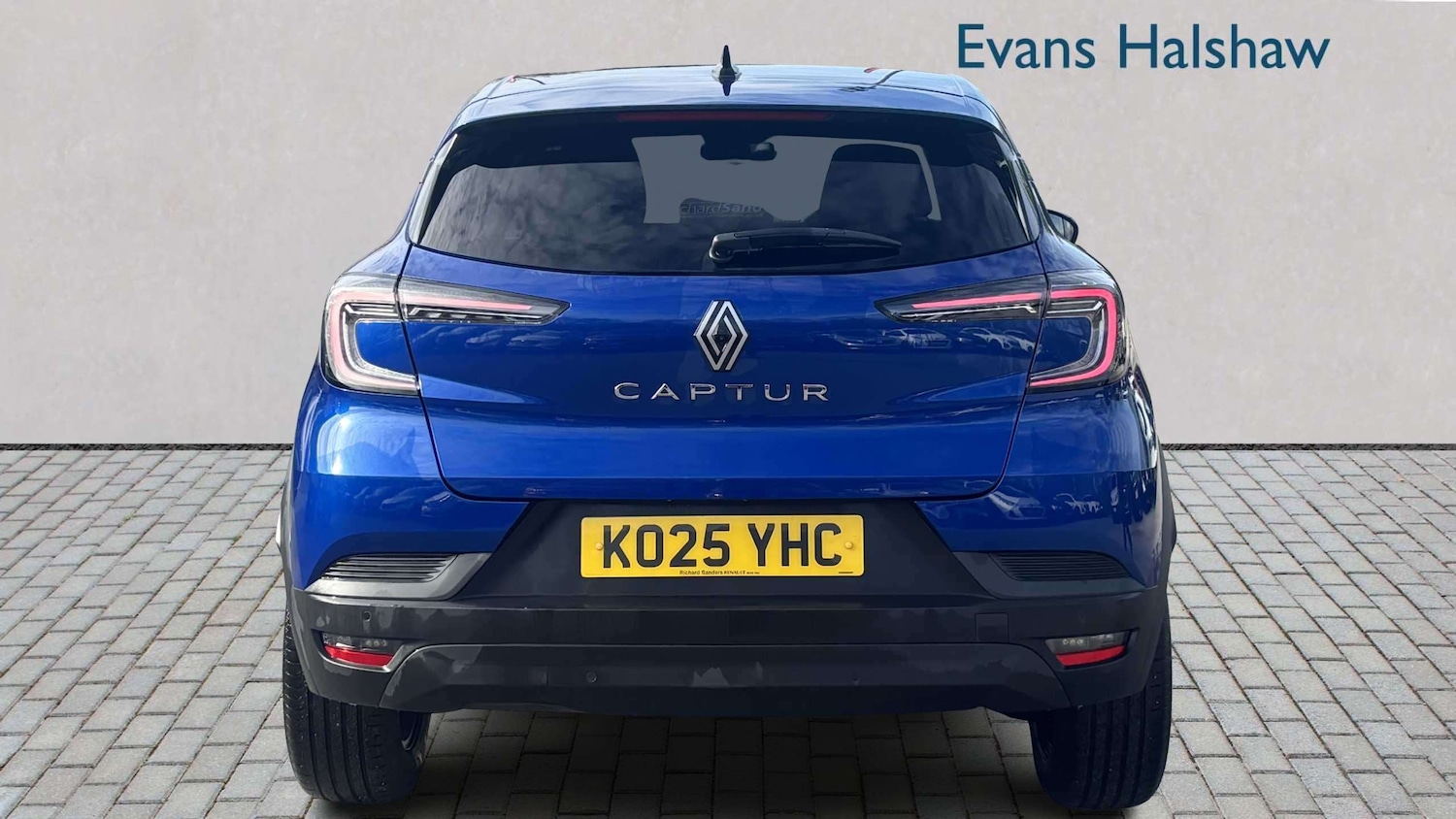 Used Renault Captur 2025 for sale - 77856565: Photo 5