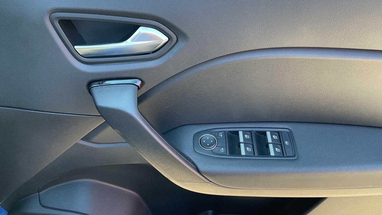 Used Renault Captur 2025 for sale - 77856565: Photo 9