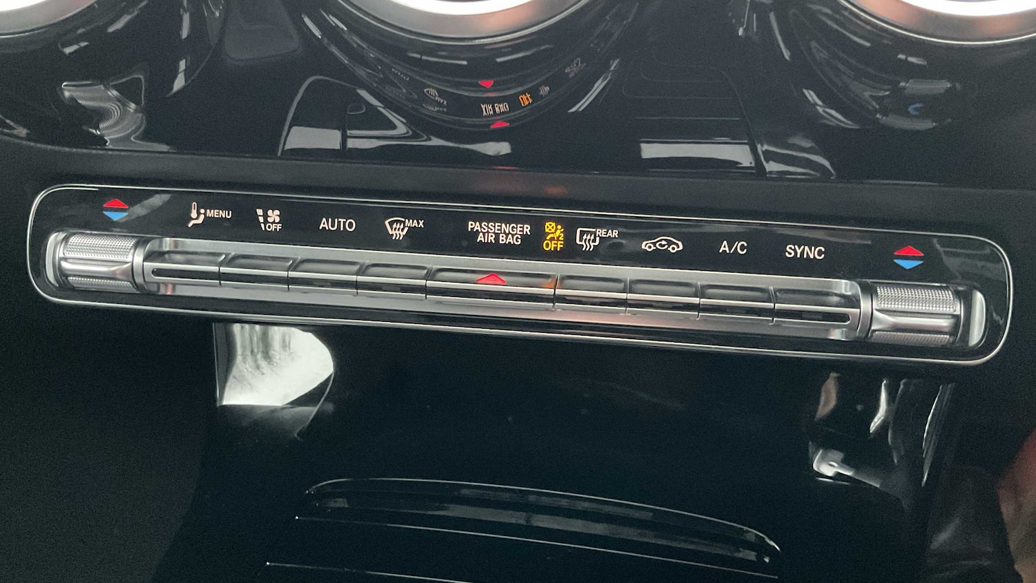 Used Mercedes-Benz CLA for sale - 77862519: Photo 17