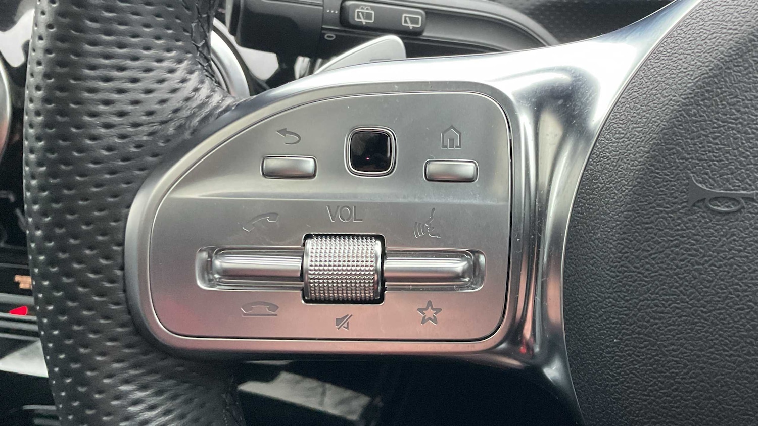 Used Mercedes-Benz CLA for sale - 77862519: Photo 26