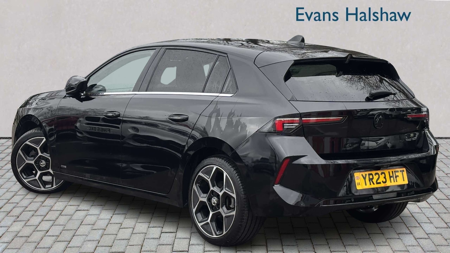 Used Vauxhall Astra 2023 for sale - 78129570: Photo 3