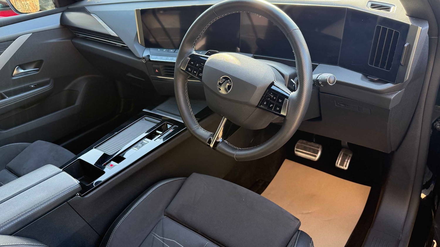 Used Vauxhall Astra 2023 for sale - 78129570: Photo 8