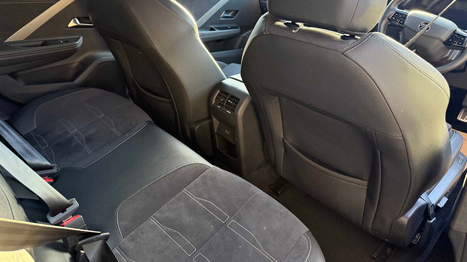 Used Vauxhall Astra 2023 for sale - 78129570: Photo 9