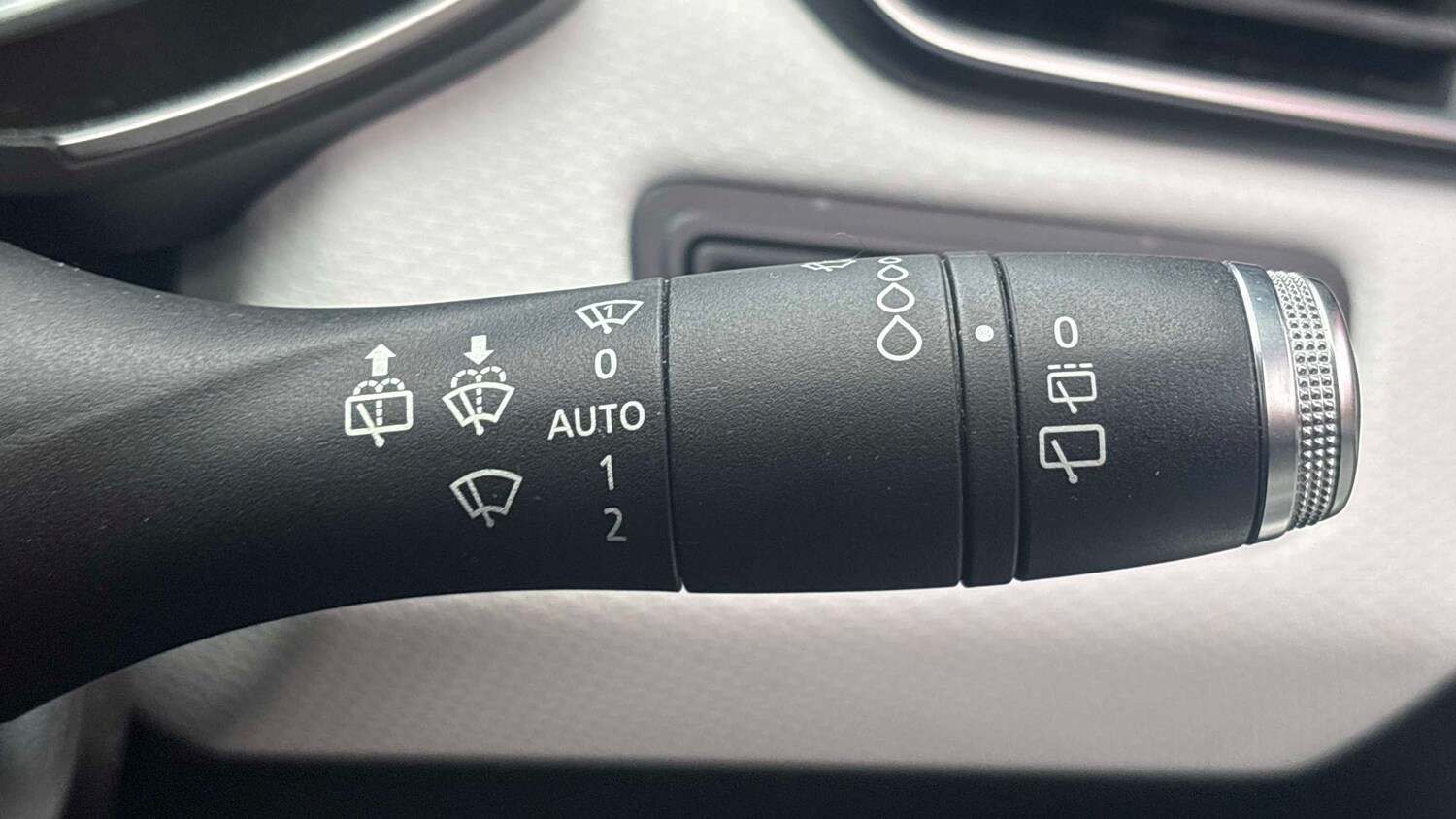 Used Renault Clio 2020 for sale - 77859566: Photo 22