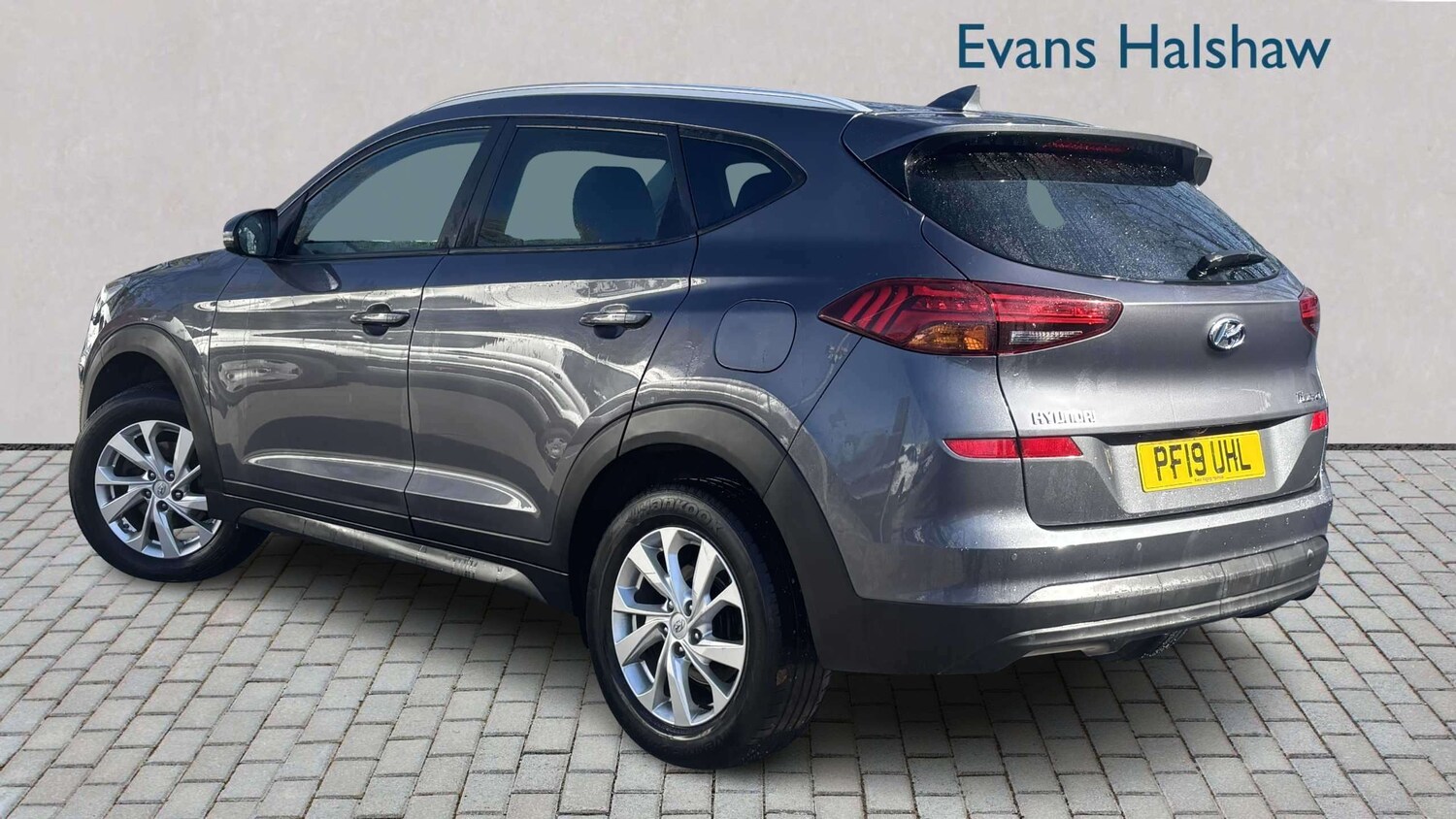 Used Hyundai TUCSON 2019 for sale - 77960907: Photo 2