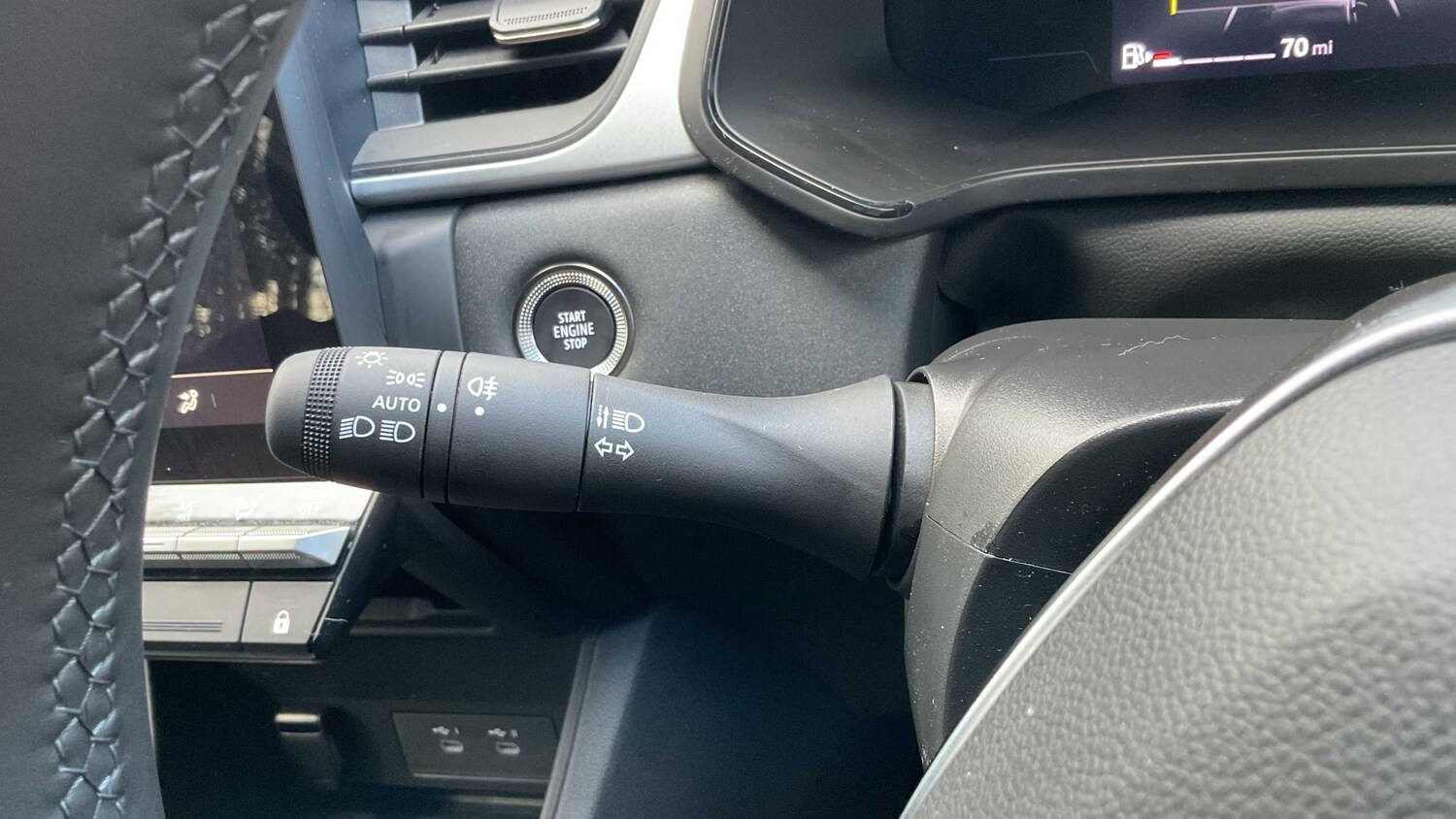 Used Renault Captur 2025 for sale - 77856430: Photo 26