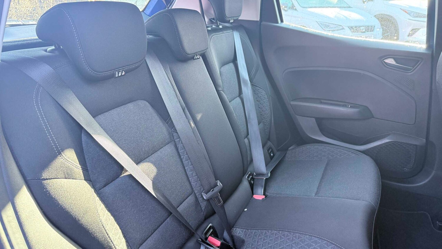 Used Renault Clio for sale - 77857843: Photo 11