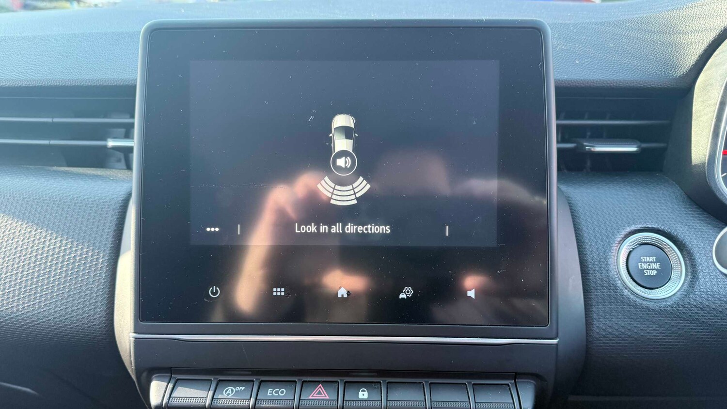 Used Renault Clio for sale - 77857843: Photo 16