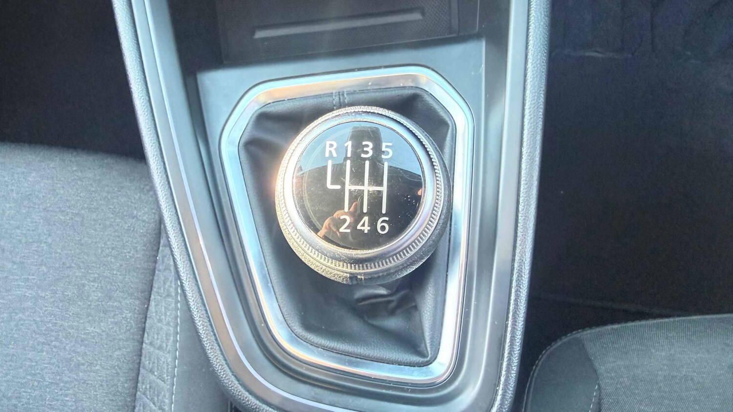 Used Renault Clio for sale - 77857843: Photo 18