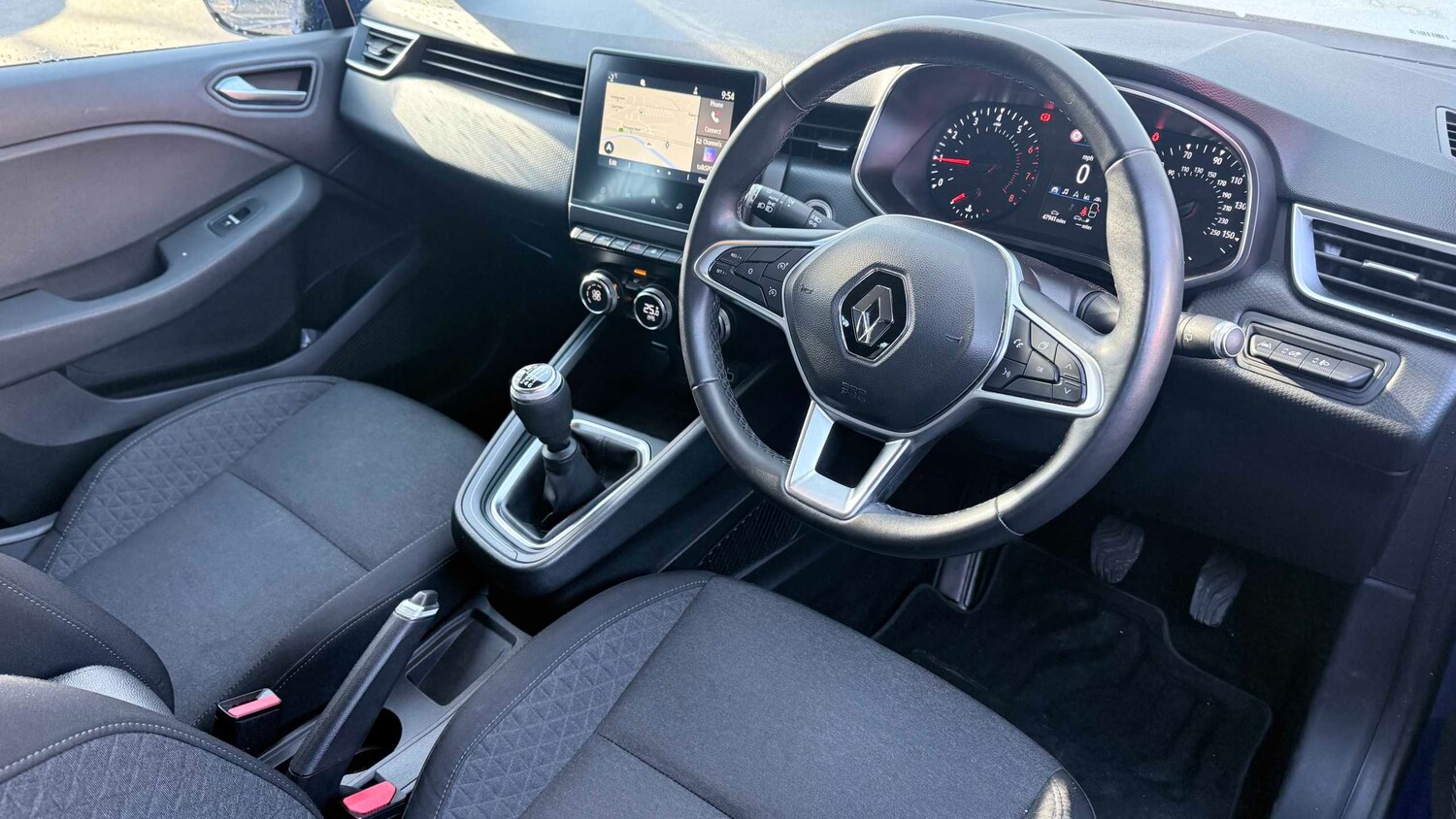 Used Renault Clio for sale - 77857843: Photo 8