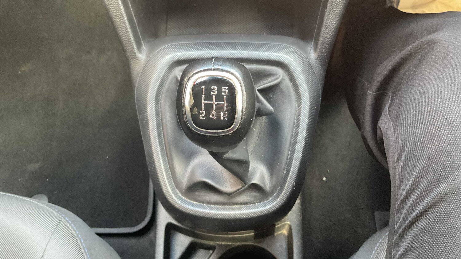 Used Hyundai i10 for sale - 77860245: Photo 20