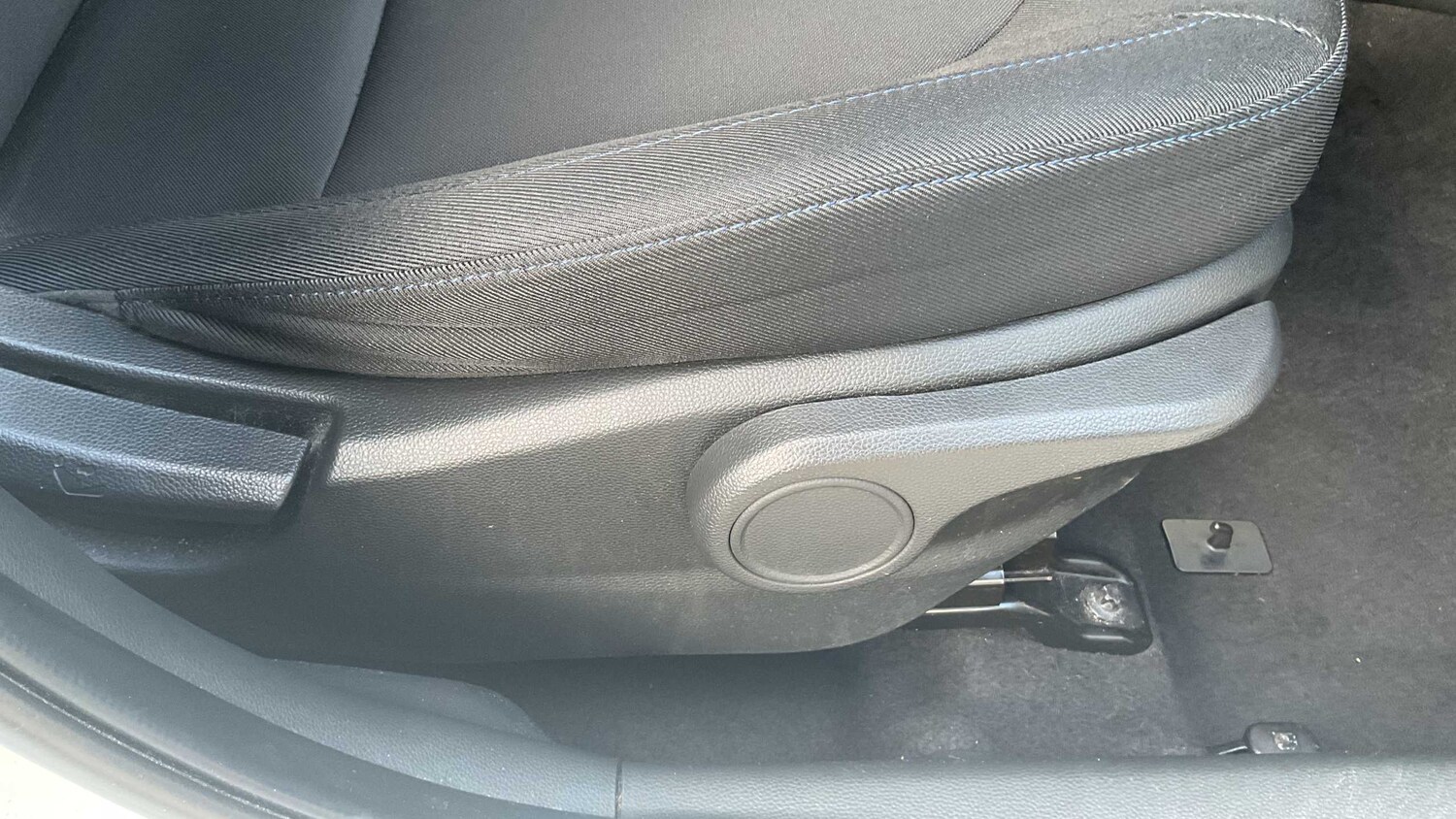 Used Hyundai i10 for sale - 77860245: Photo 9