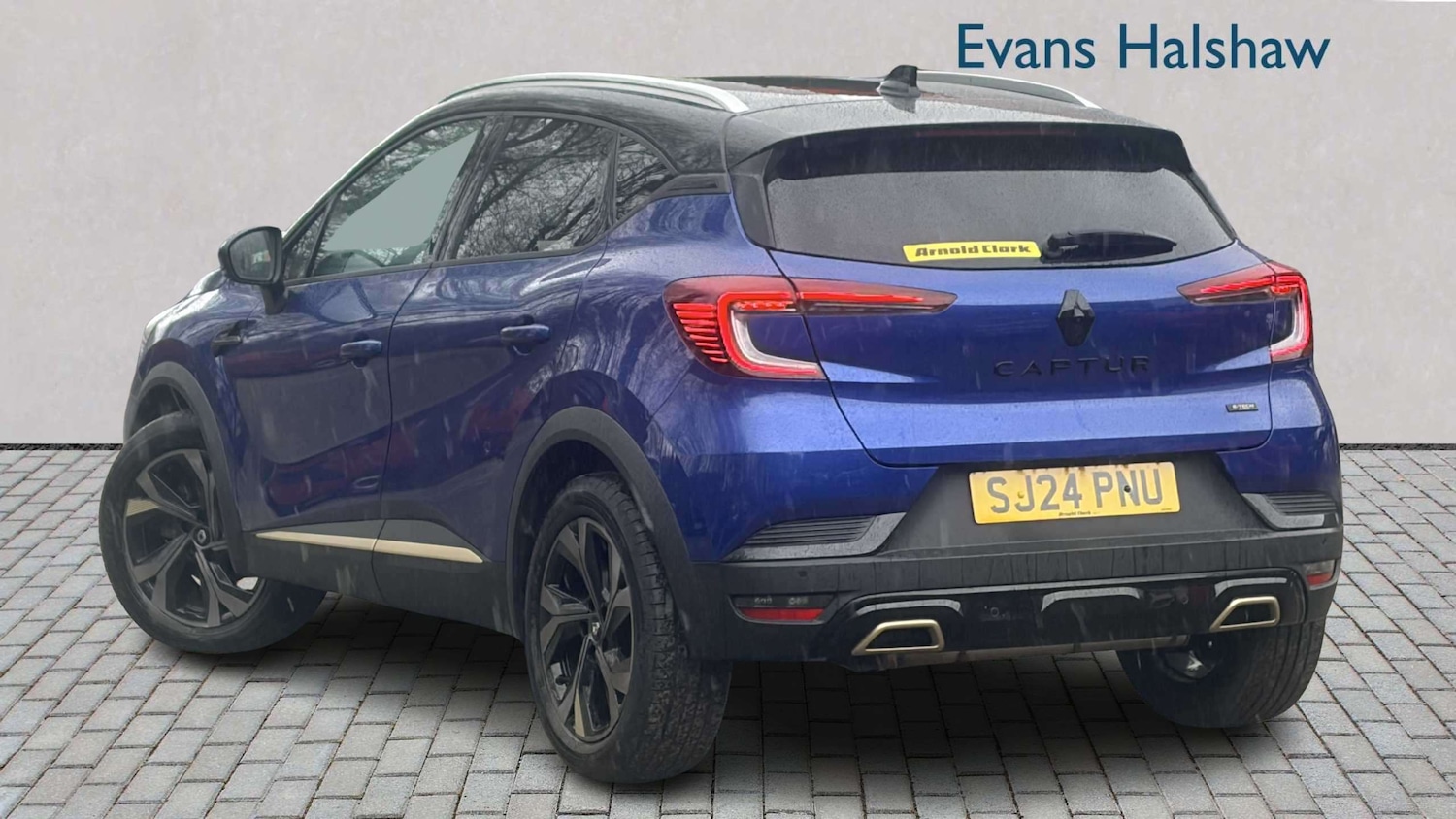 Used Renault Captur 2024 for sale - 78187841: Photo 3