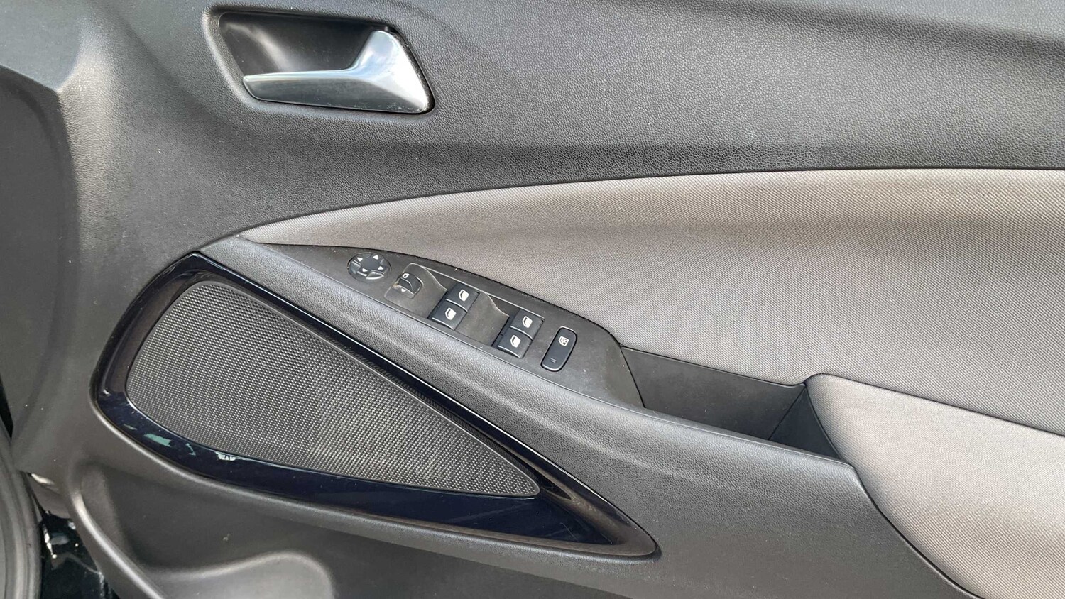 Used Vauxhall Crossland X for sale - 77859527: Photo 8