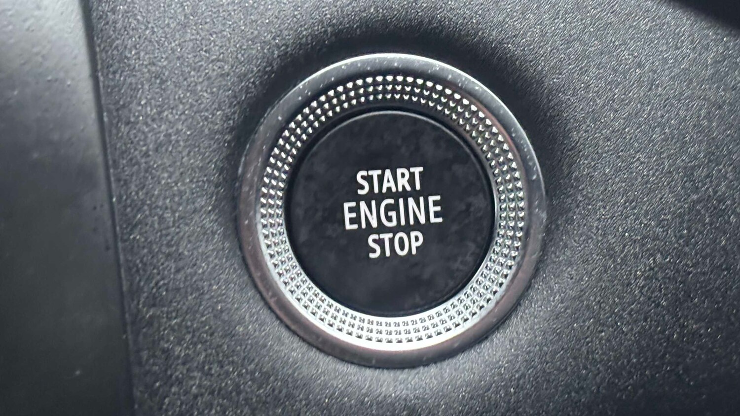 Used Renault Captur for sale - 77862121: Photo 22