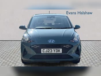 Used Hyundai i10 2023 for sale - 79745641: Photo
