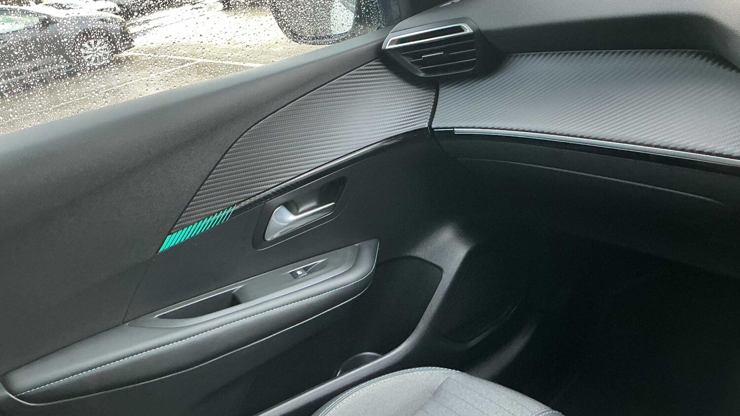 Used Peugeot 208 2022 for sale - 77861184: Photo 21