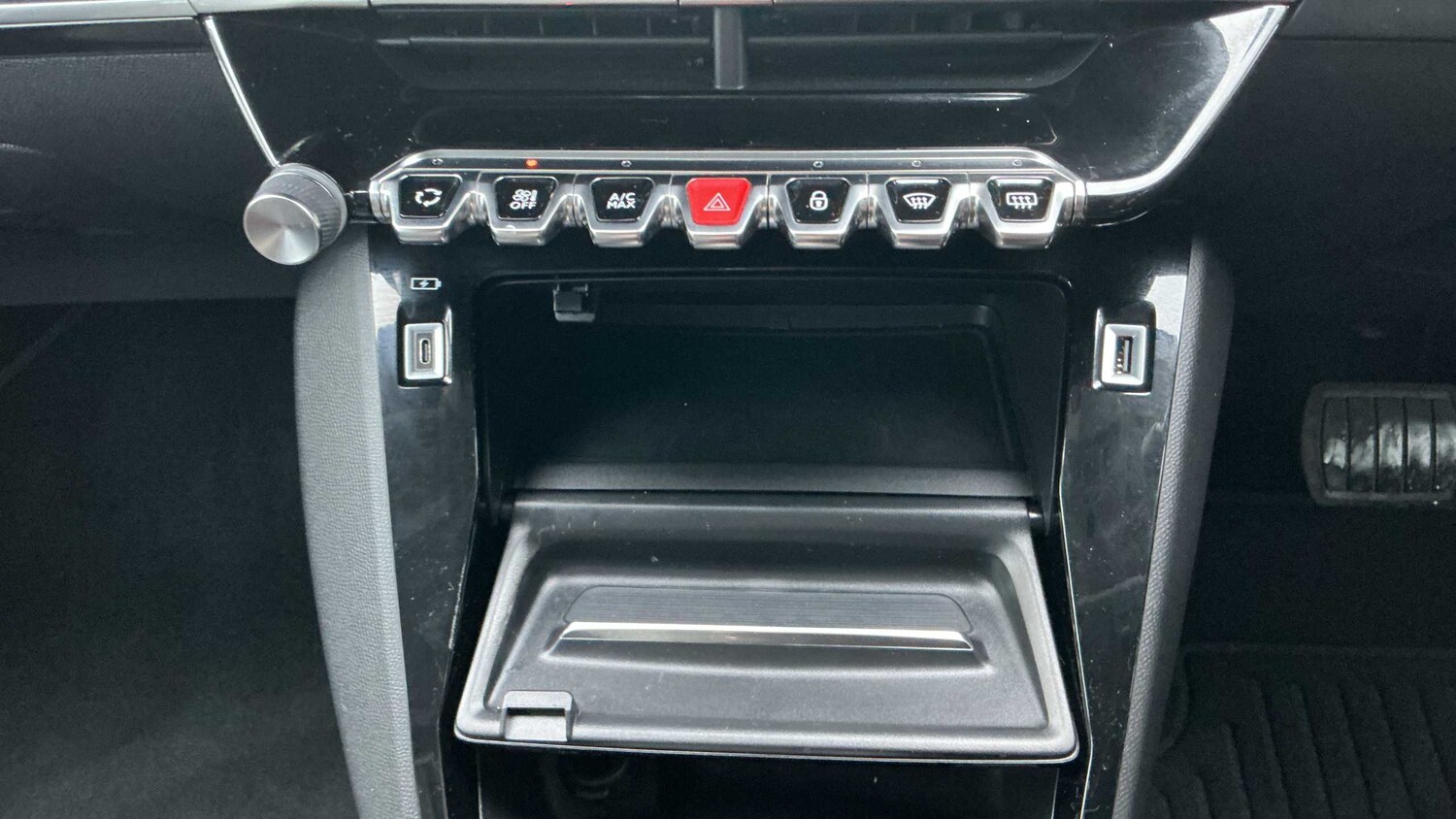 Used Peugeot 208 2022 for sale - 77861184: Photo 23