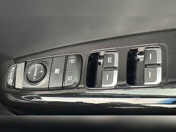 Used Kia Sportage 2019 for sale - 77858827: Photo