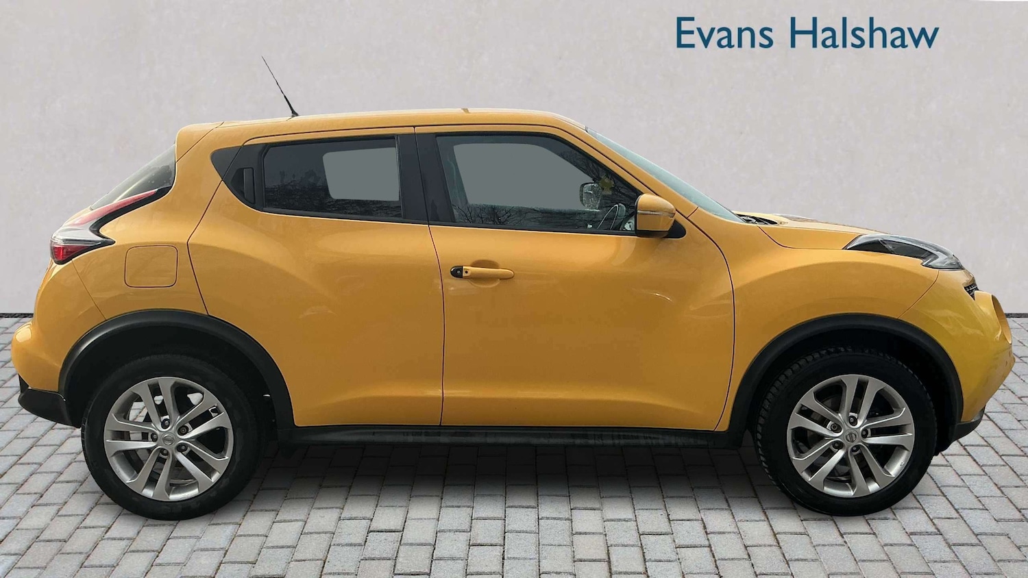 Used Nissan Juke 2016 for sale - 77995894: Photo 4