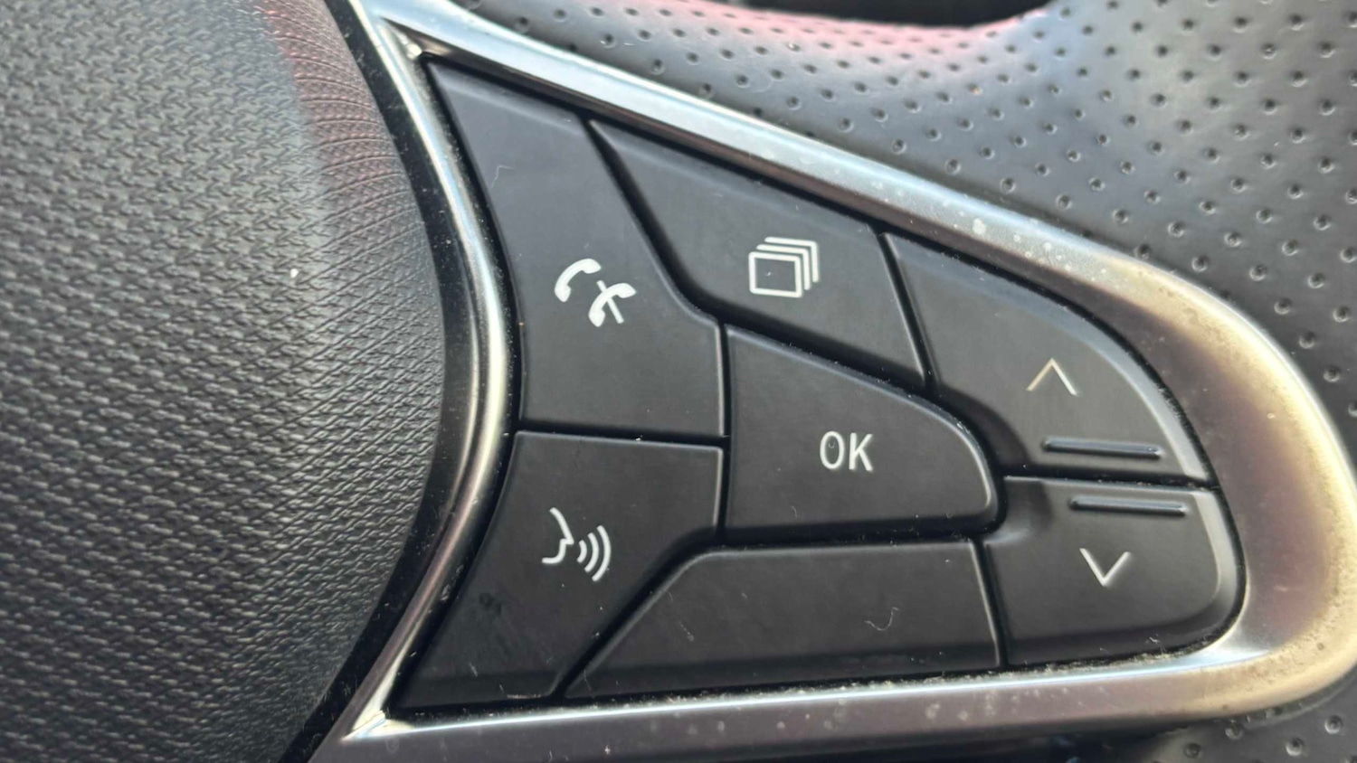 Used Renault Clio 2025 for sale - 77857555: Photo 24