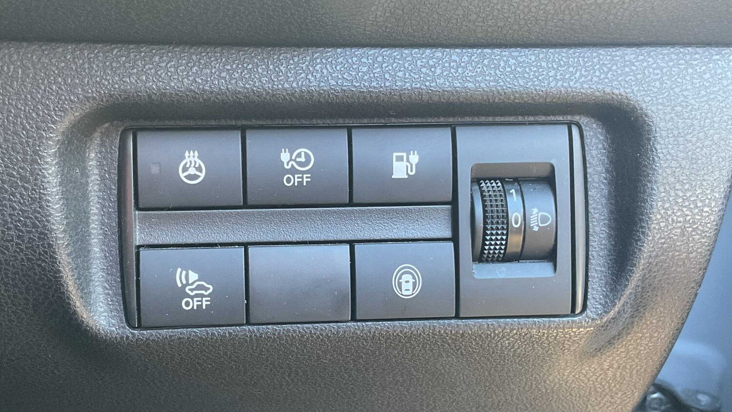 Used Nissan Leaf 2021 for sale - 78010093: Photo 17