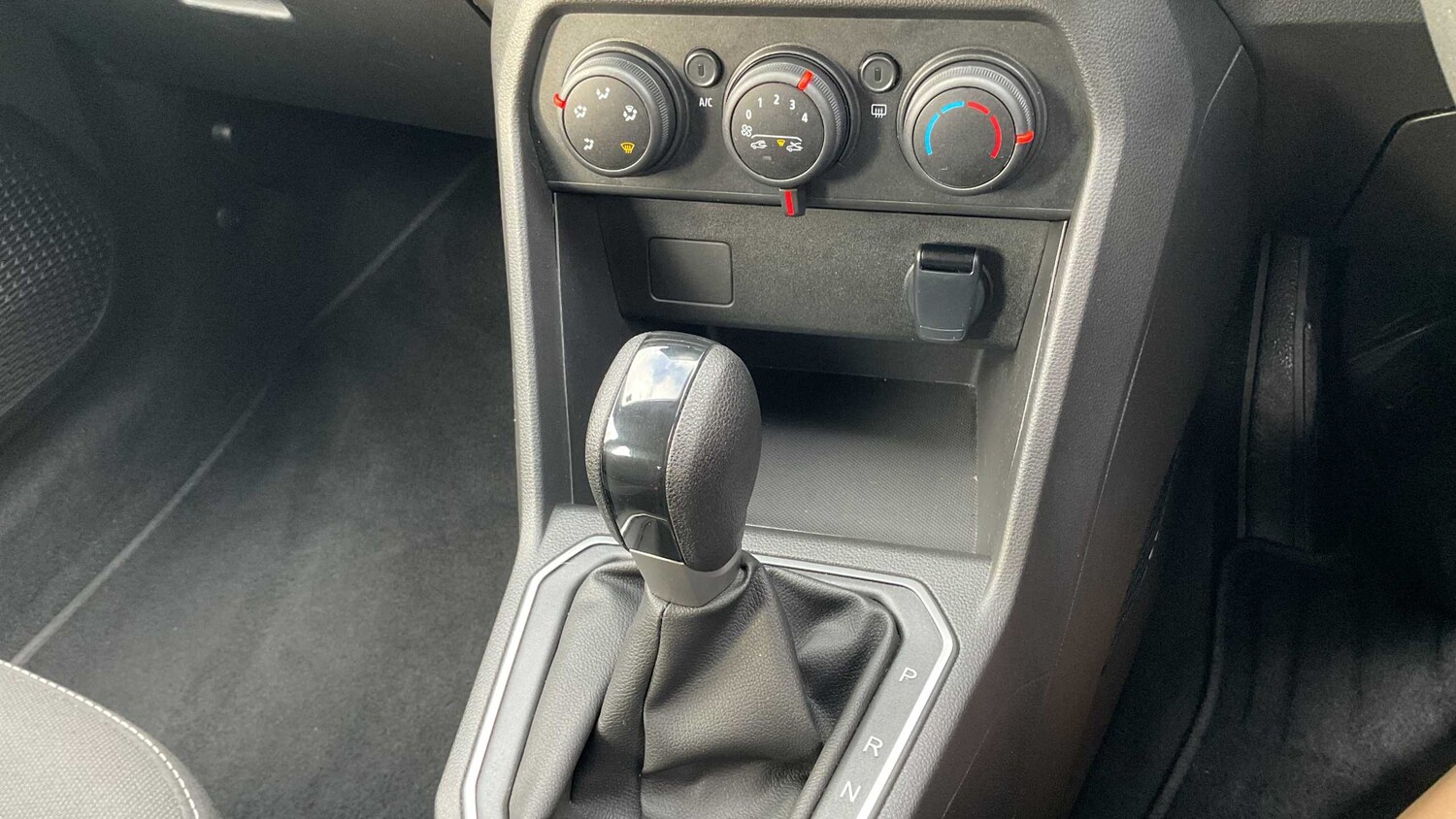 Used Dacia Sandero for sale - 77857256: Photo 11