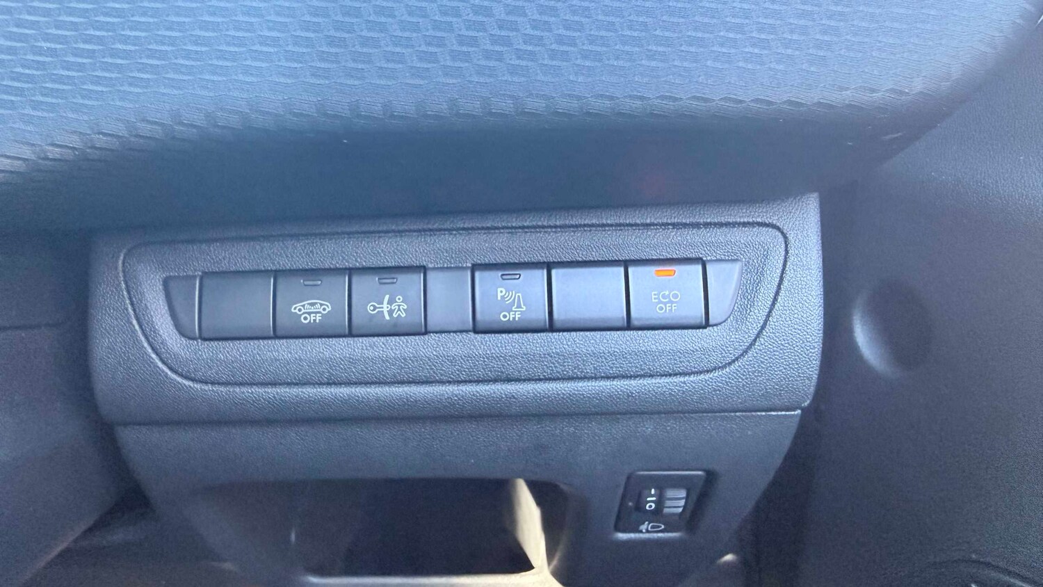 Used Peugeot 2008 for sale - 77859533: Photo 27