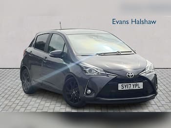 Used Toyota Yaris 2017 for sale - 79660539: Photo