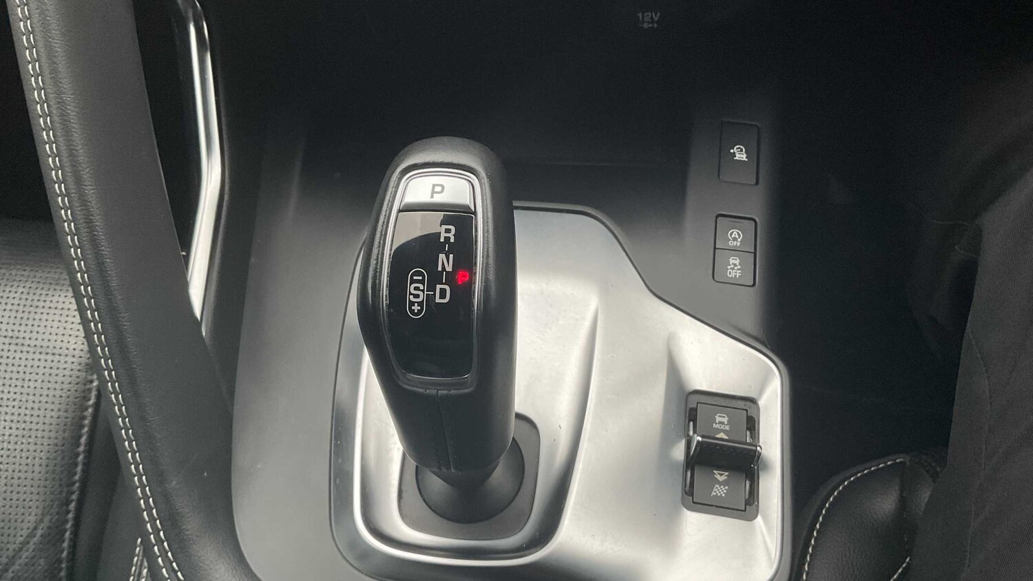 Used Jaguar E-Pace 2019 for sale - 77858728: Photo 14