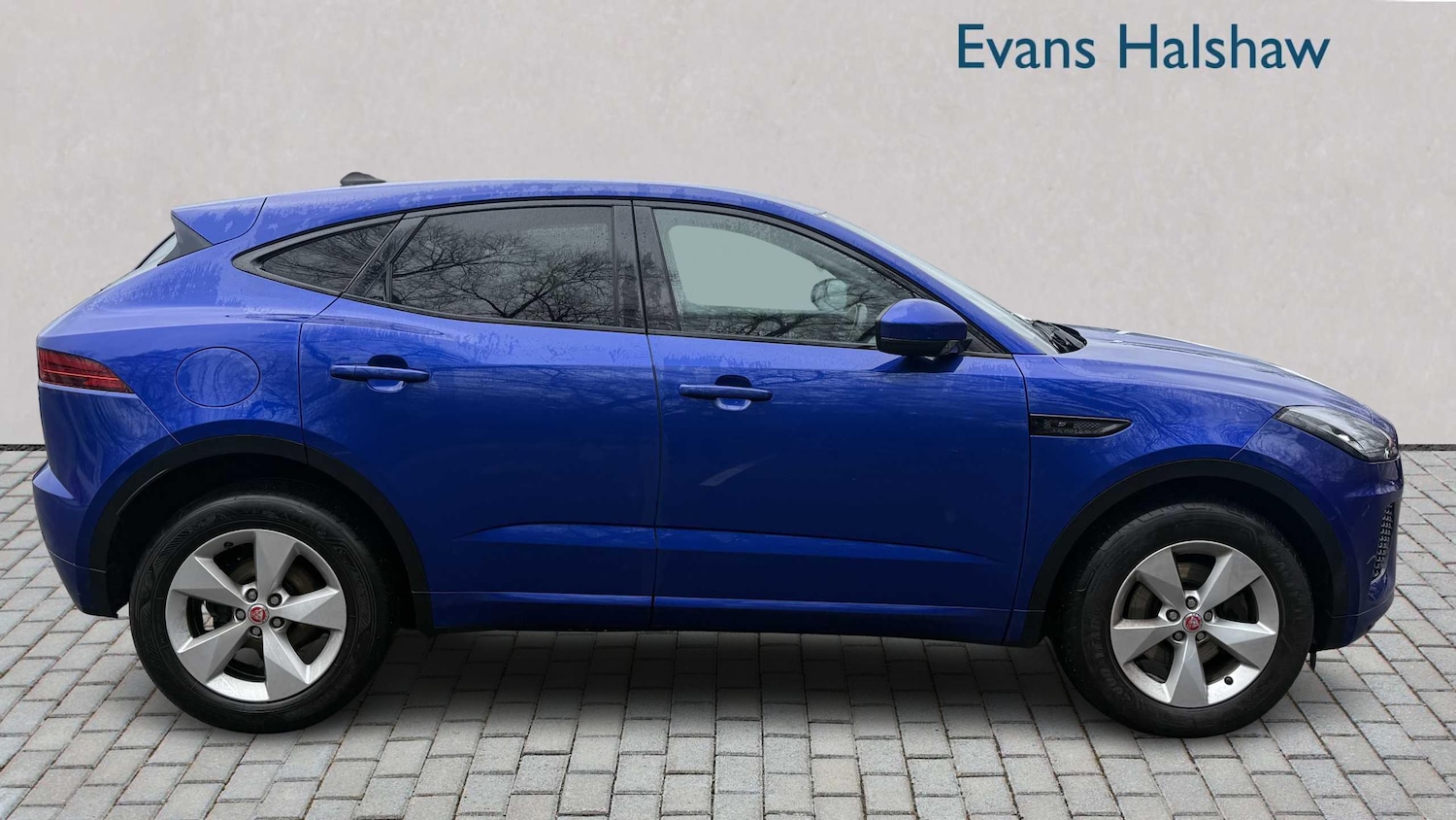 Used Jaguar E-Pace 2019 for sale - 77858728: Photo 4