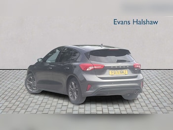 Used Ford Focus 2022 for sale - 78913819: Photo