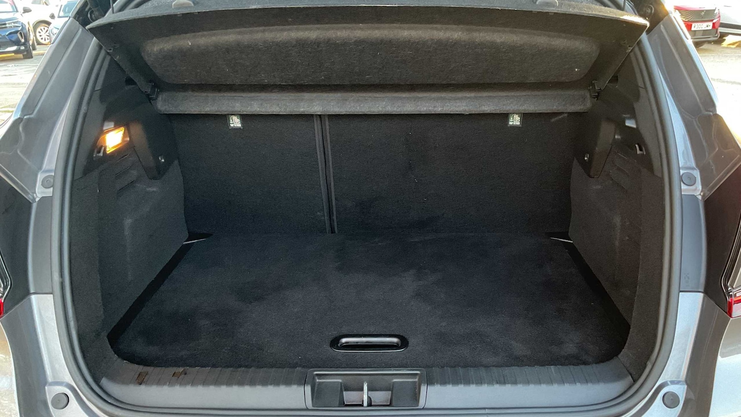 Used Renault Captur 2024 for sale - 78077020: Photo 19