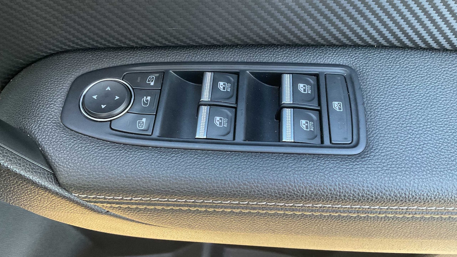 Used Renault Captur 2024 for sale - 78077020: Photo 9