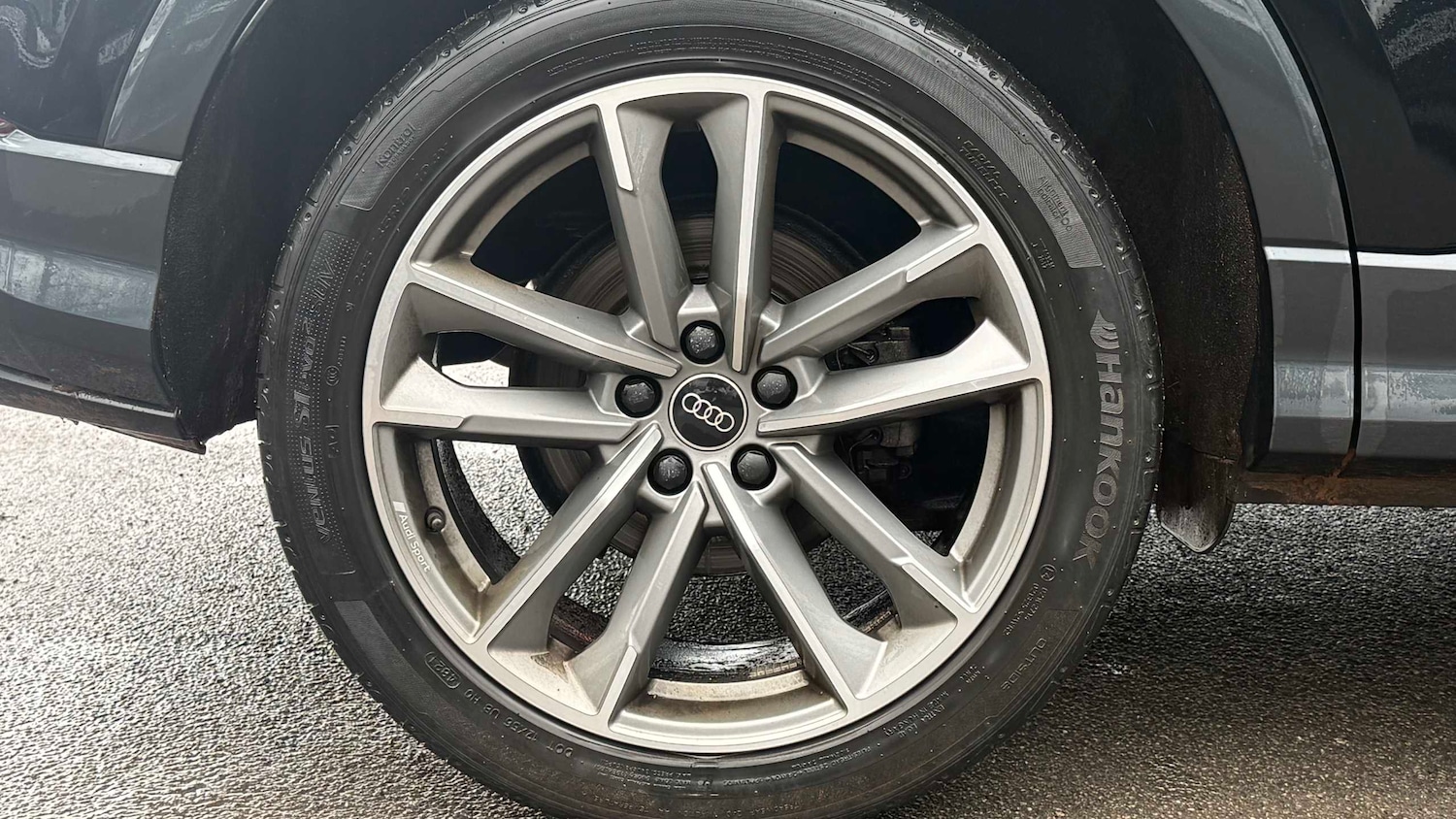 Used Audi Q3 for sale - 78089873: Photo 2