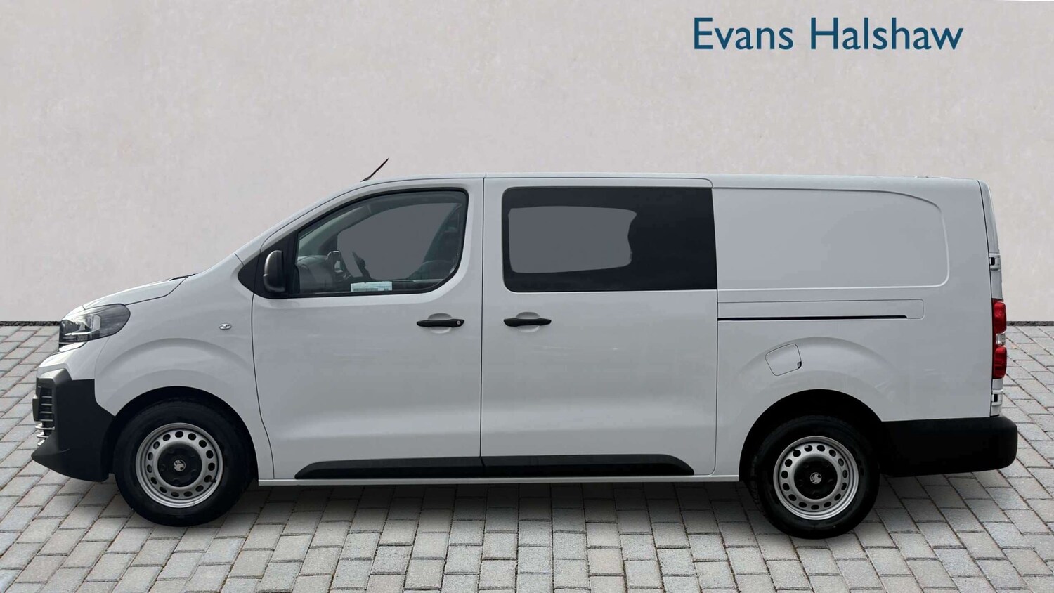 Used Vauxhall Vivaro 2025 for sale - 77862277: Photo 3