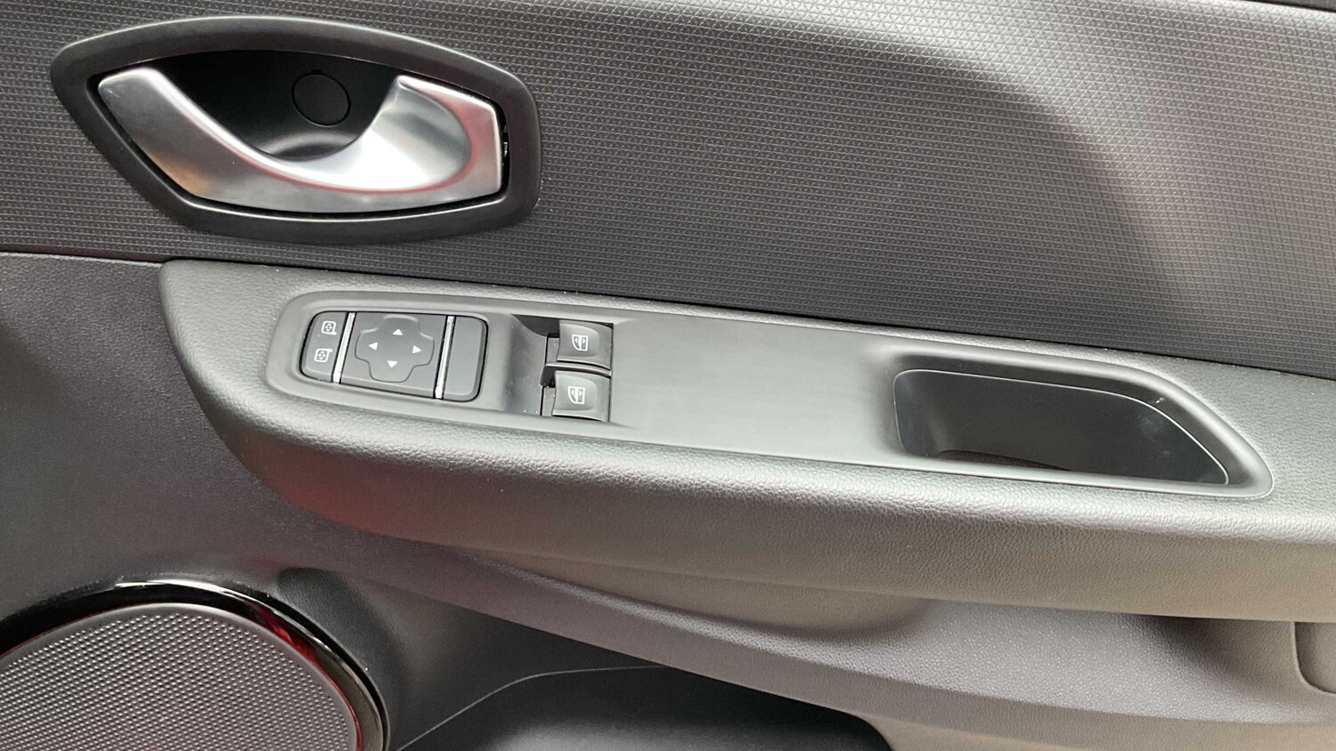 Used Renault Clio for sale - 77862497: Photo 10