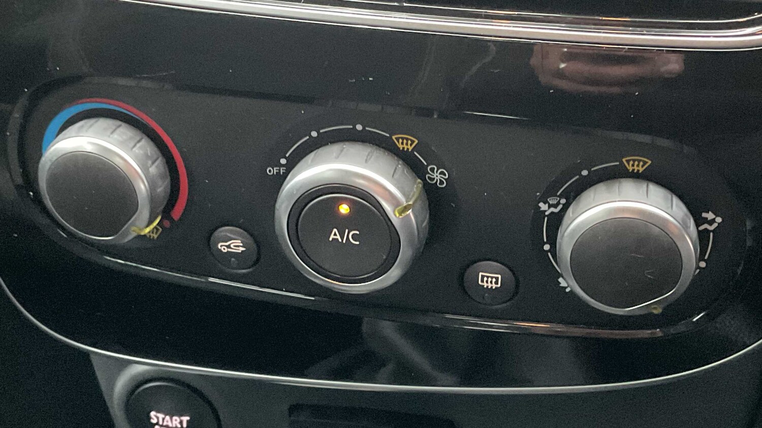 Used Renault Clio for sale - 77862497: Photo 22