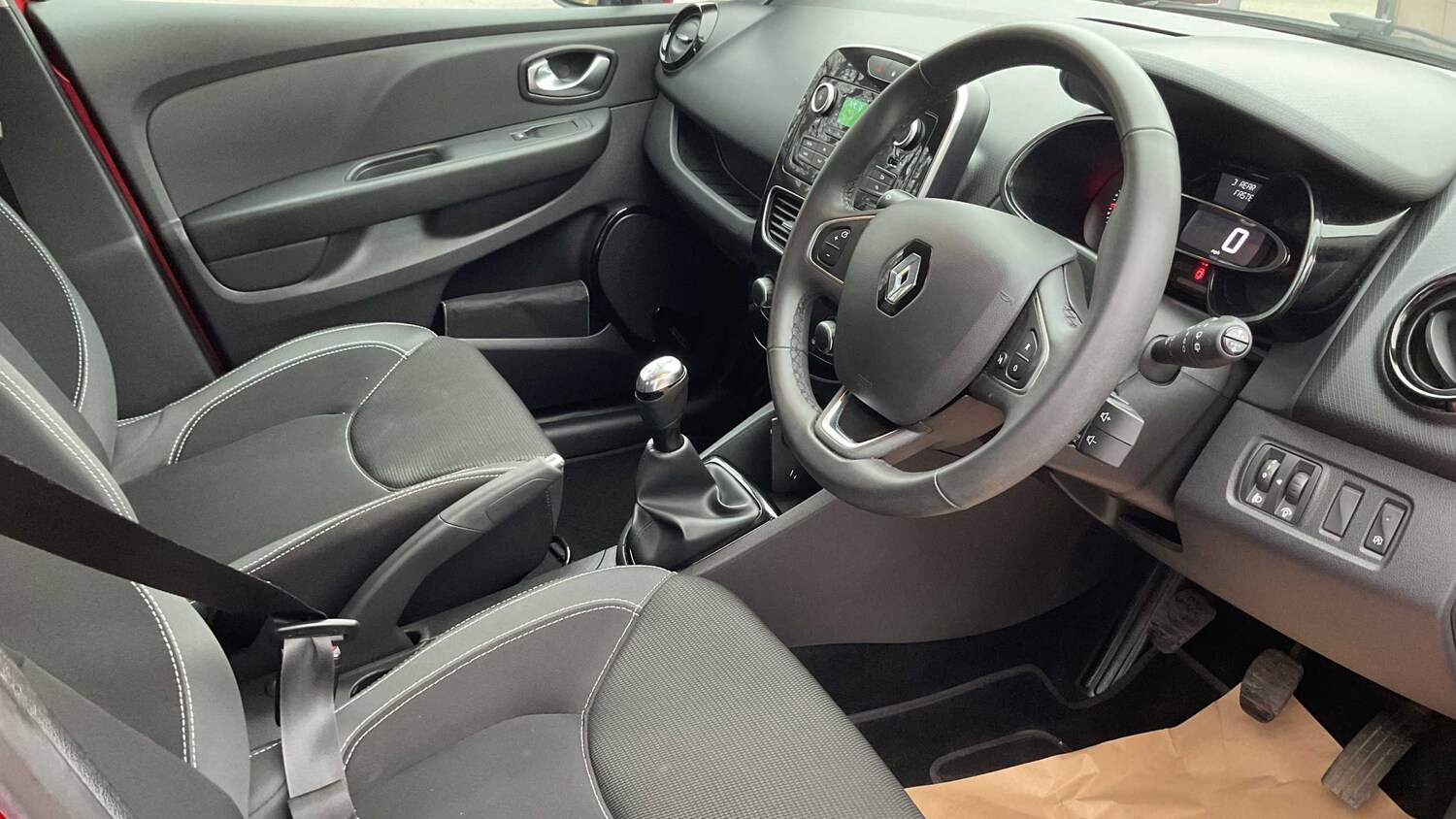 Used Renault Clio for sale - 77862497: Photo 7