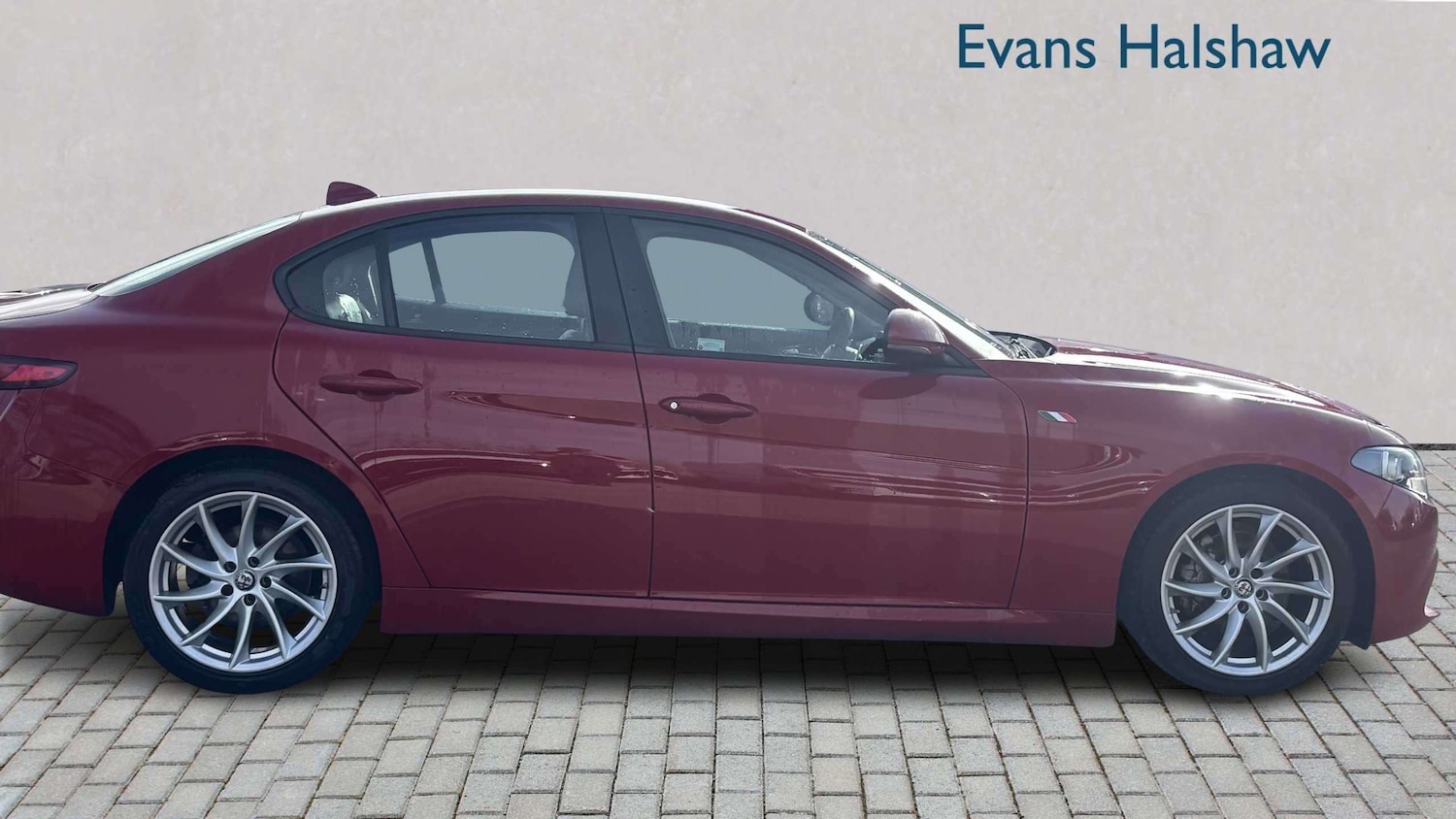 Used Alfa Romeo Giulia for sale - 77858852: Photo 4