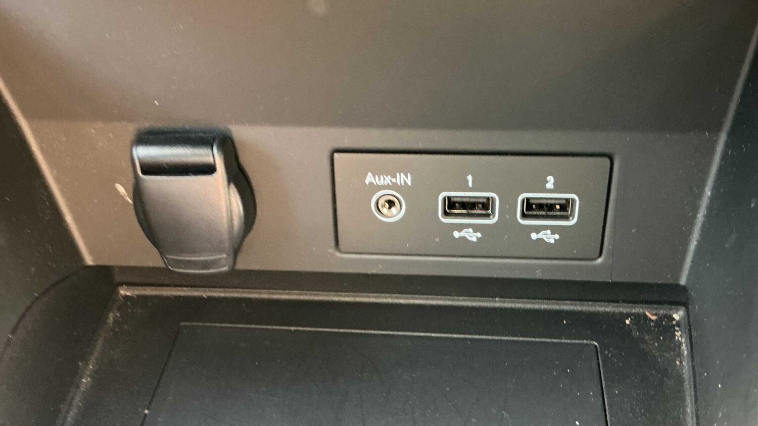 Used Renault Captur for sale - 77862657: Photo 19