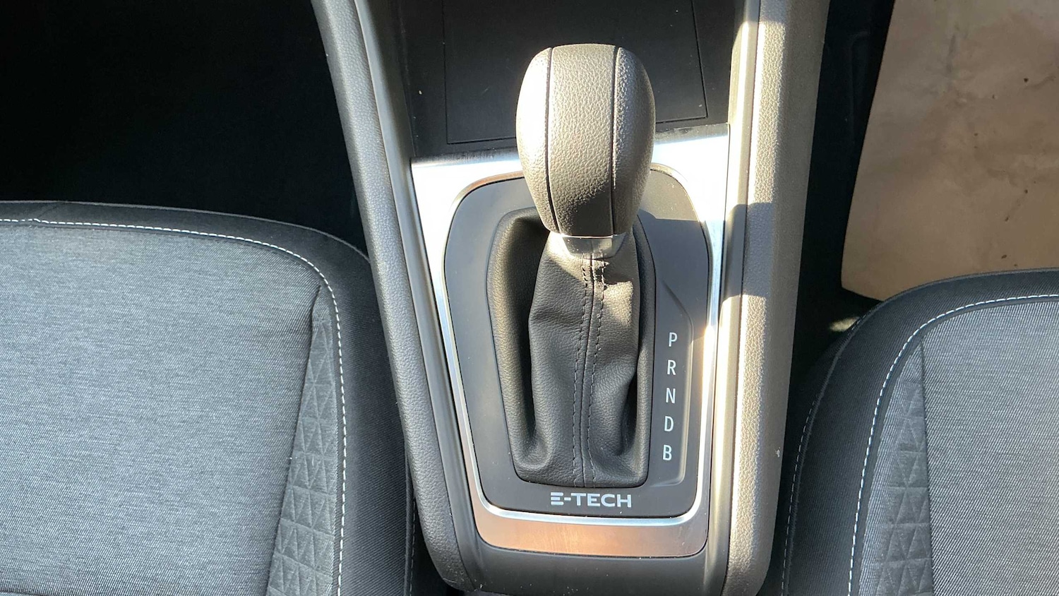 Used Renault Captur for sale - 77862657: Photo 22