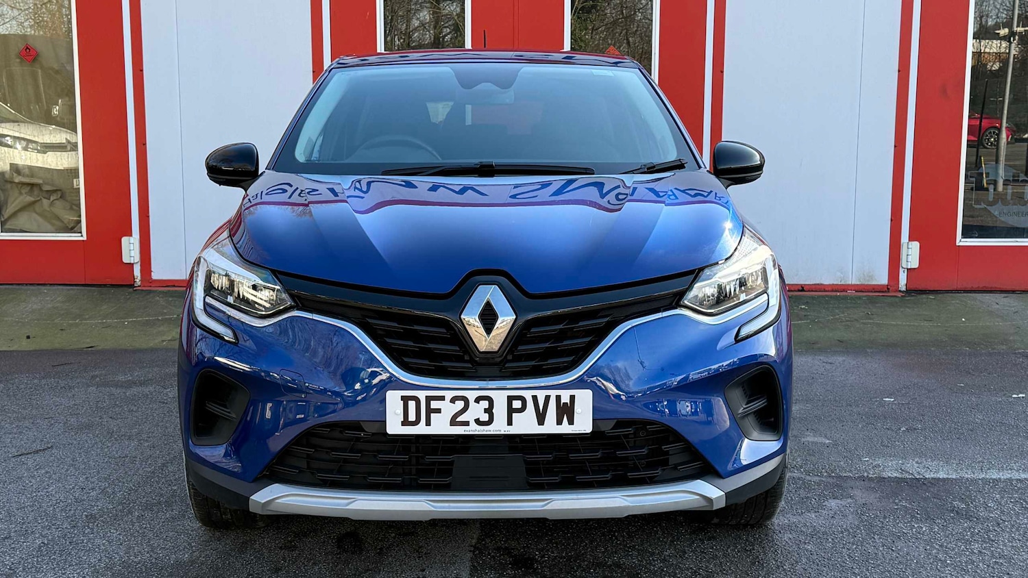 Used Renault Captur for sale - 77862657: Photo 4