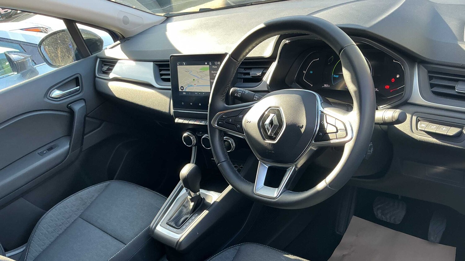 Used Renault Captur for sale - 77862657: Photo 8