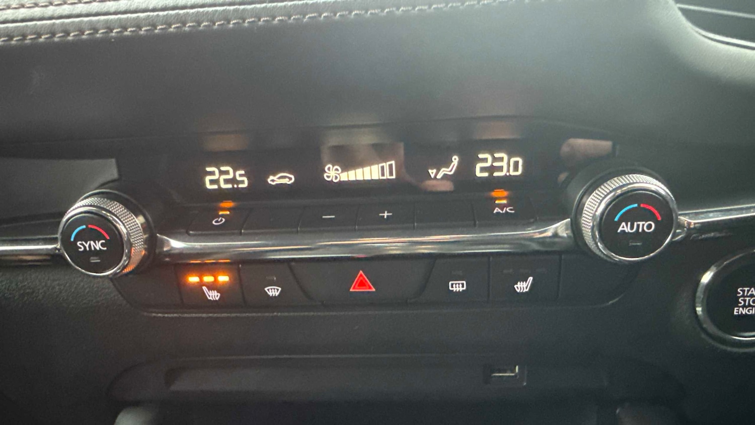 Used Mazda Mazda3 for sale - 77858043: Photo 15