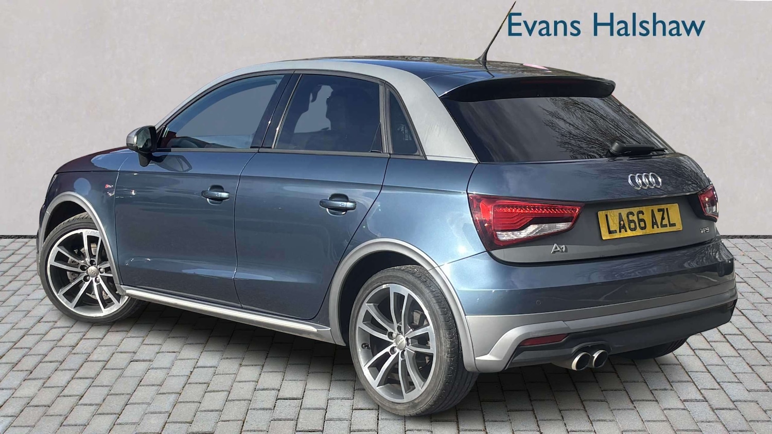 Used Audi A1 2017 for sale - 78060239: Photo 2