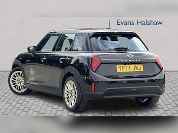 Used MINI Cooper 2024 for sale - 79215366: Photo