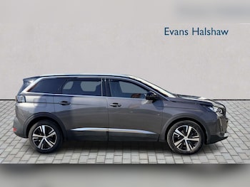 Used Peugeot 5008 2023 for sale - 79161335: Photo
