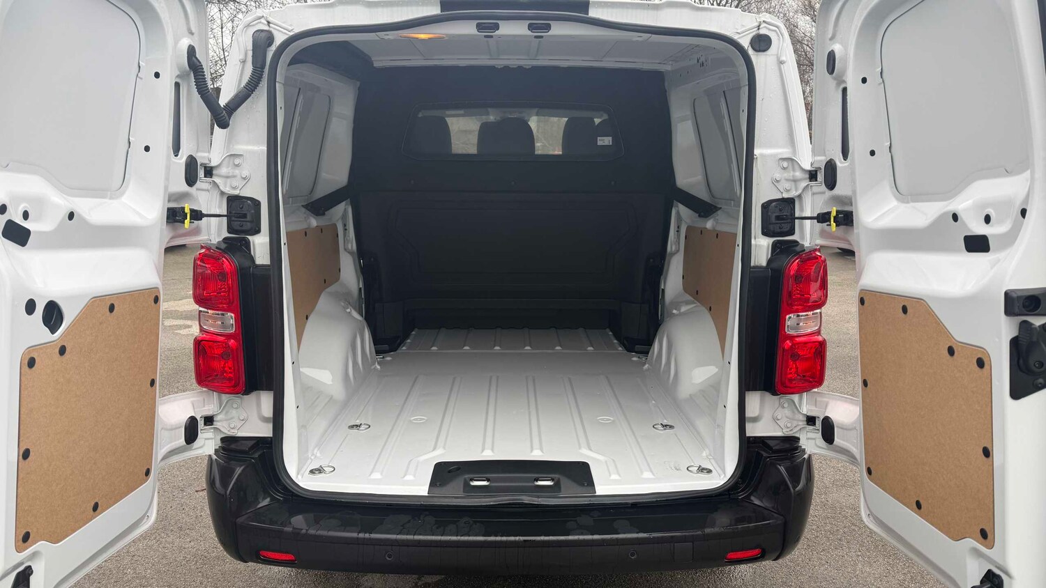 Used Vauxhall Vivaro 2025 for sale - 77861805: Photo 10