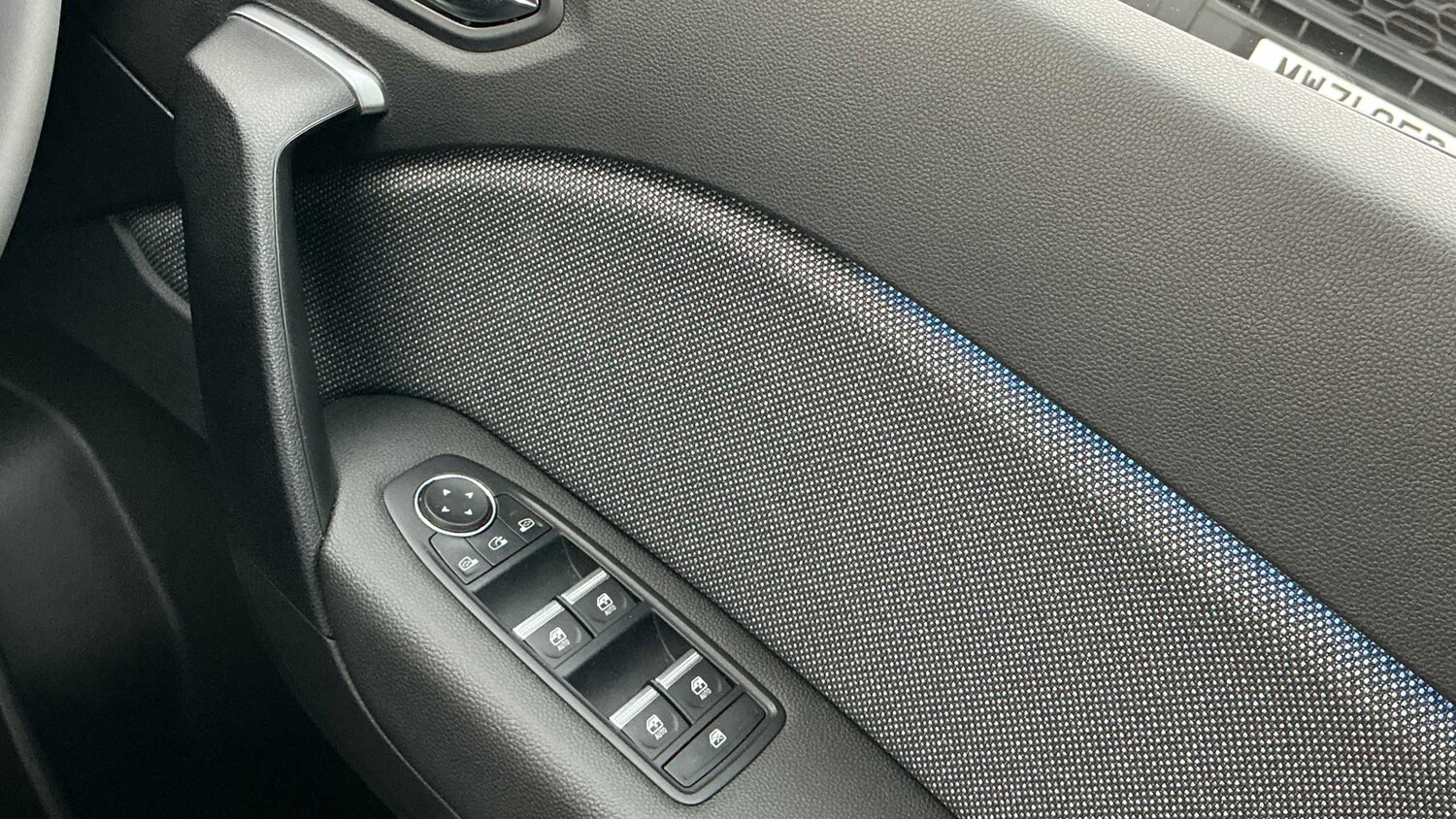 Used Renault Captur for sale - 77860804: Photo 23